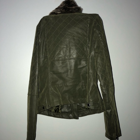 Jacket - Picture 2 of 4